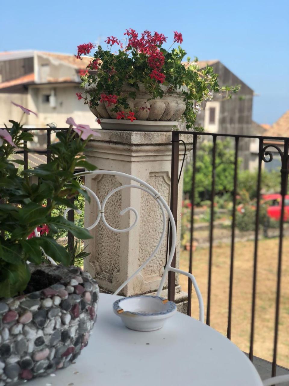 Etnante Bed & Breakfast Zafferana Etnea Bagian luar foto